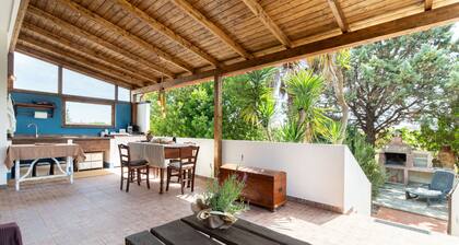Maison de campagne 'A Look Salento' avec terrasse privée, Wi-Fi et climatisation