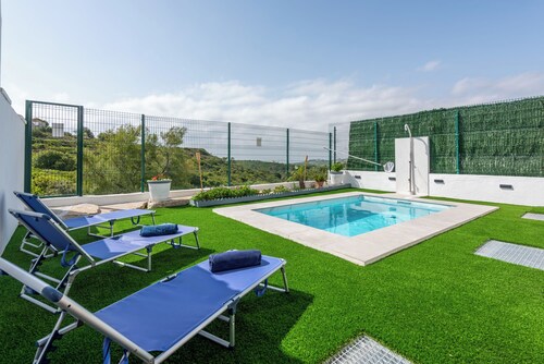 Holiday Home 'Florida Home' with Sea View, Private Pool and Private Terrace