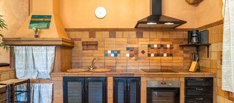 Nice home in Chiclana de la Fronter