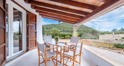 Cottage 'Son Bessó' with Private Pool, Wi-Fi and Air Conditioning