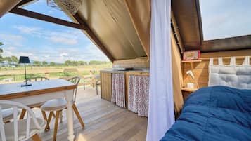 1 camera, Wi-Fi gratuito, lenzuola