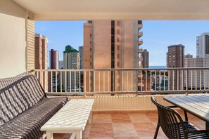 Property grounds - Apartment 'Karola' with Shared Pool, Shared Garden and Balcony (Benidorm)