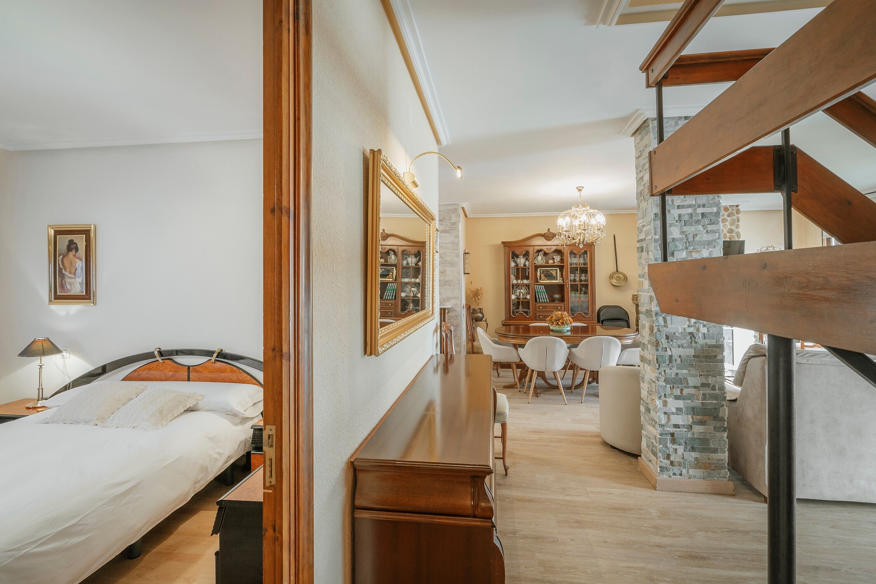 6 Schlafzimmer, Bügeleisen/Bügelbrett, kostenloses WLAN, Bettwäsche