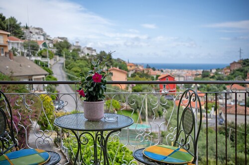 Apartment 'Casa Betty' with Sea View, Wi-Fi and Air Conditioning