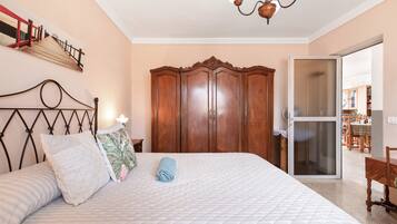 2 chambres, Wi-Fi gratuit, draps fournis