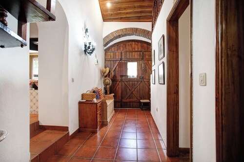 Null 'Casa Do Largo - Piso 1' with Shared Terrace, Shared Garden and Wi-Fi