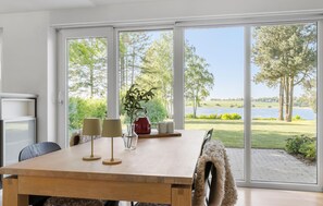 Dining - Awesome home in Roskilde with WiFi (Roskilde)