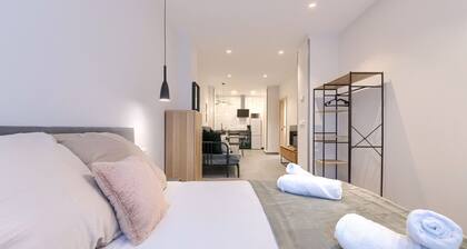 Basarrate Studio Self check in