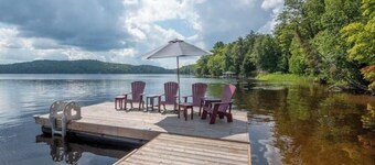 Beautiful Lake Vernon Apartment
