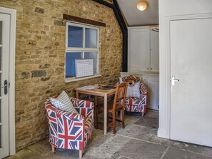 Interior - Lily Pad 5 - UK43913 (Nassington, near Stamford)