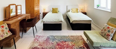 1 chambre, Wi-Fi gratuit, draps fournis