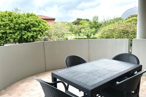 Outdoor dining - SE090 - Marzocca, comfortable three-room apartment 150 meters from the sea (Marzocca)