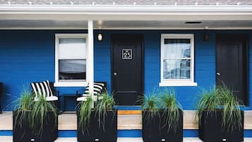 Vista frontal de la propiedad