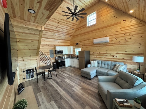 The Cove at Cave Run — Brand New Cottage minutes from Cave Run Lake