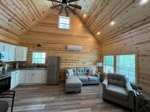 Smart TV - The Cove at Cave Run — Brand New Cottage minutes from Cave Run Lake (Morehead)
