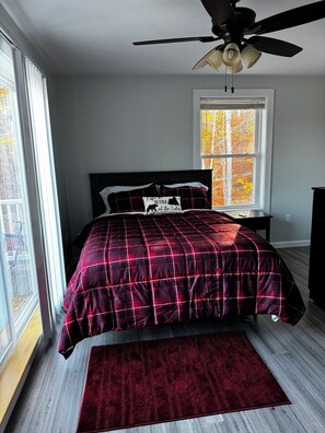 3 bedrooms, iron/ironing board, travel cot, WiFi