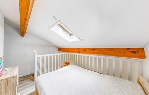 2 makuuhuonetta, vuodevaatteet