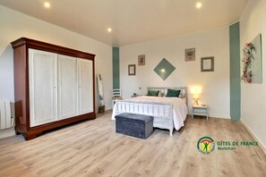 1 makuuhuone, silitysrauta/-lauta, vauvan matkasänky, ilmainen Wi-Fi