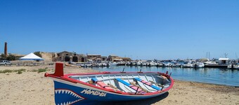 Beautiful home in Noto with WiFi