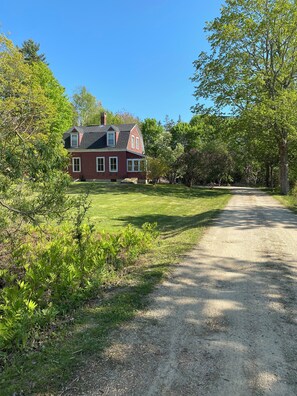 Exterior - Hidden Cottage (Brooklin)