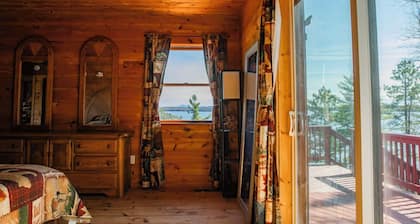 Lakeside Lodge with stunning views!