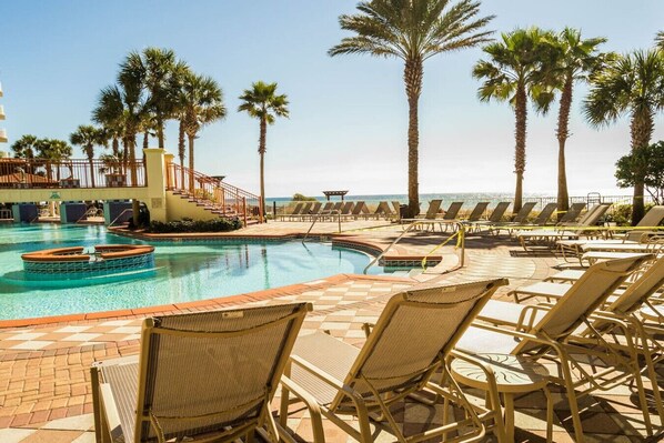 Indoor pool, a heated pool - Beachfront Condo, Pools, Gym, Onsite Parking (Panama City Beach)