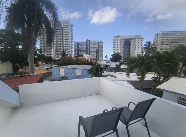 Property grounds - Isla Verde *Beach*Restaurants*Bars*Enjoy  (Carolina)