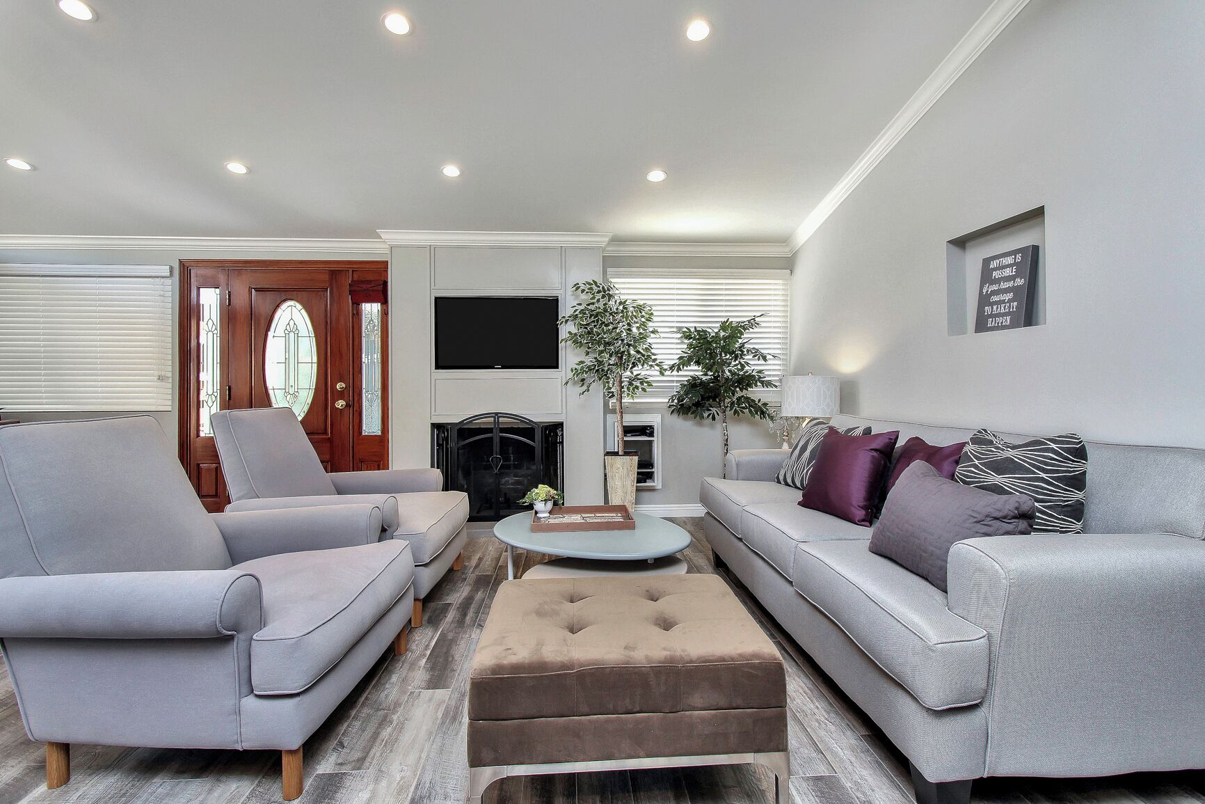 Closest Disneyland Cheerful 4 bedroom home
