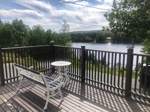  Overlooking the Stunning views of St.Margaret's Bay
