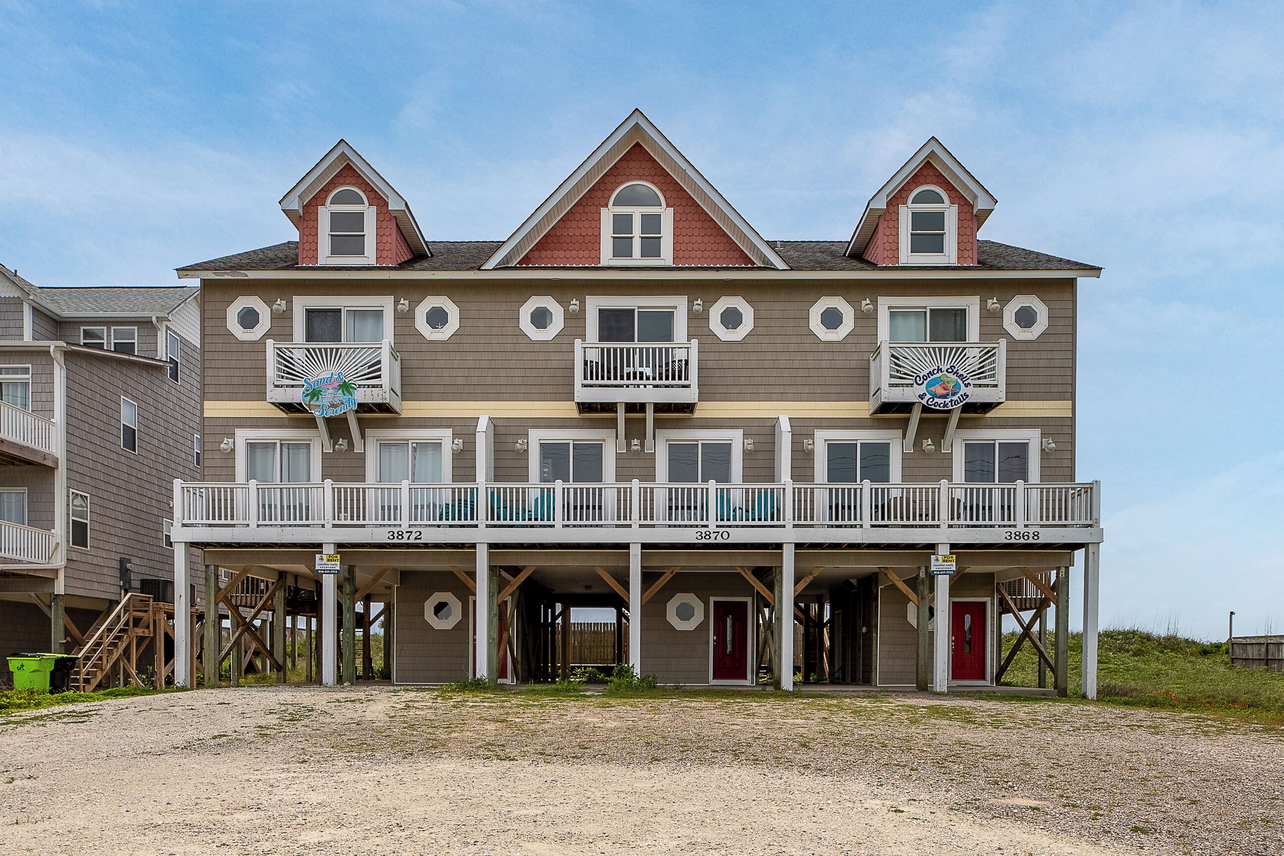 Flip Flops Stop - 4 Bed/3.5 Bath Oceanfront with a Pool