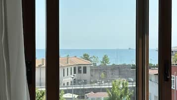 Apartamento luxo, cozinha, vista para o mar | Vista do quarto