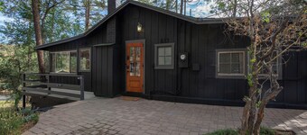 Cabin Retreat in Prescott