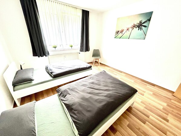 2 bedrooms, iron/ironing board, WiFi, bed sheets