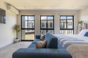 アイロン / アイロン台、WiFi、ベッドシーツ