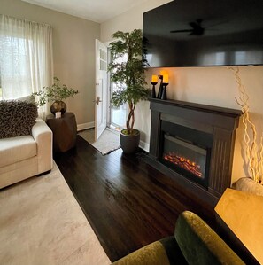 Smart TV, fireplace, video games, books