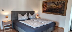 1 soveværelse, sengetøj