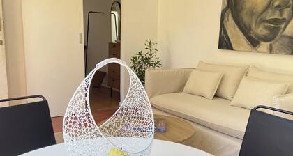 Nomads! Workspace, WiFi, Cafes, Co-working, Table Mtn. Mnthly discounts!