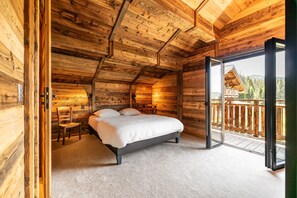 5 chambres, Wi-Fi gratuit, draps fournis
