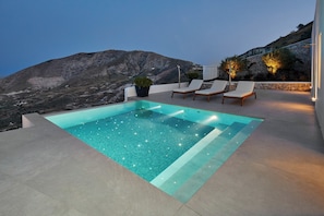 Pool - Kamini, One bedroom ultra luxury Villa with pool and views (9FP3+8F4 Santorini, Greece)