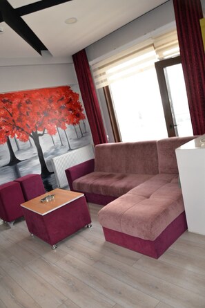 1 habitación, escritorio y wifi gratis 