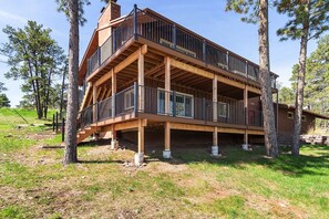 Exterior - Pinedale Haven  Retreat (Rapid City)