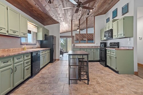 Pinedale Haven  Retreat