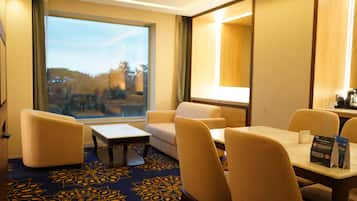 Phòng Suite Premium | Khu phòng khách