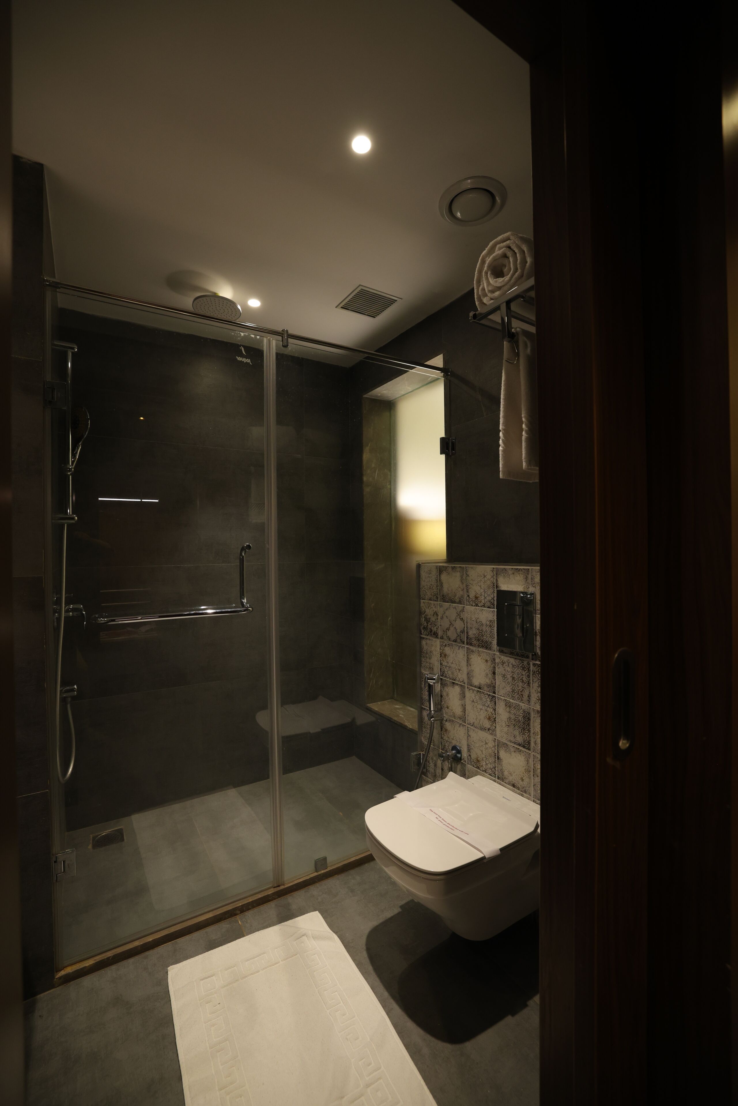 Photo - Hotel The Sea View, Mangalore