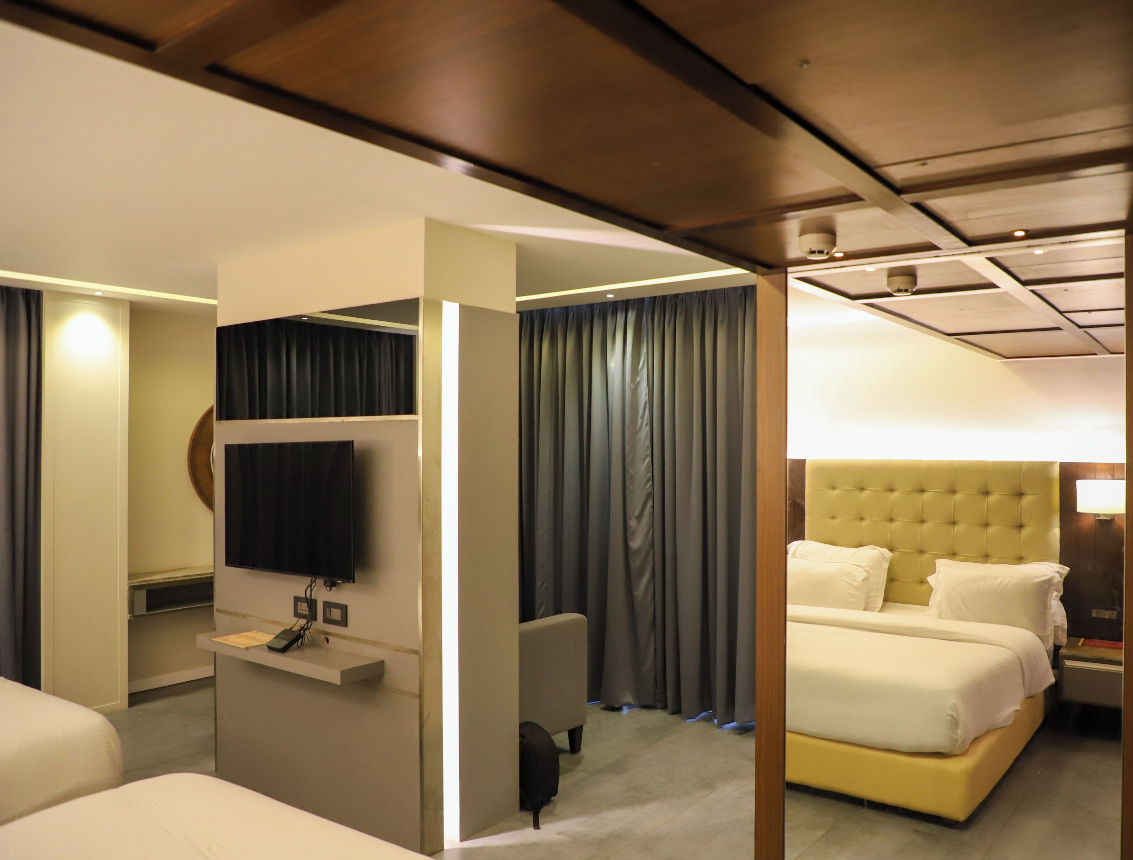 Photo - Hotel The Sea View, Mangalore