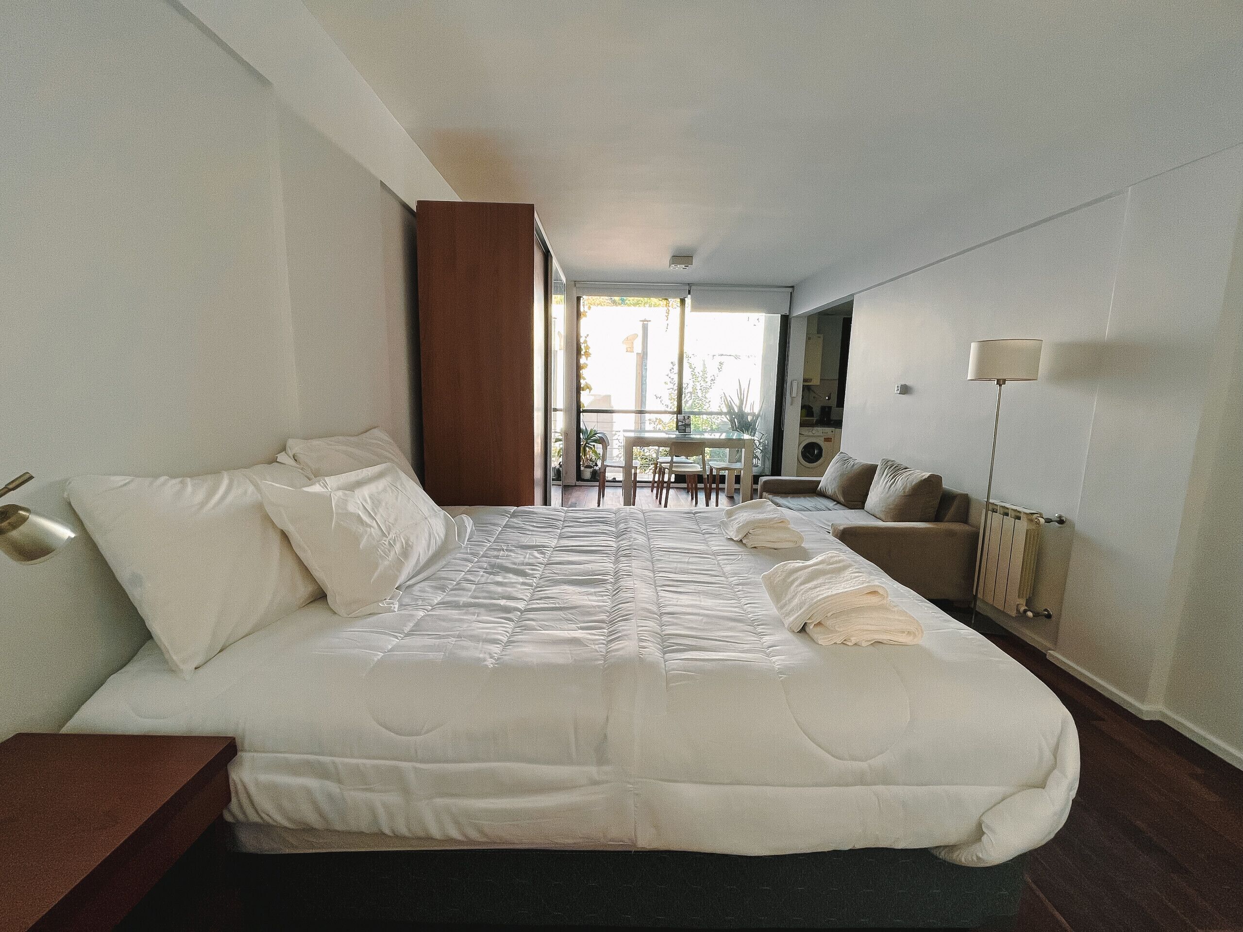 Free WiFi, bed sheets