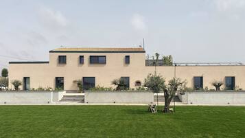 Facciata della struttura