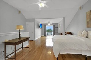 3 soverom, strykejern/-brett, wi-fi og sengetøy