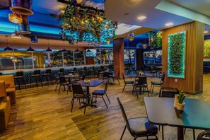 Dining - Large Furnished Balcony, C30207 (Puerto Peñasco)