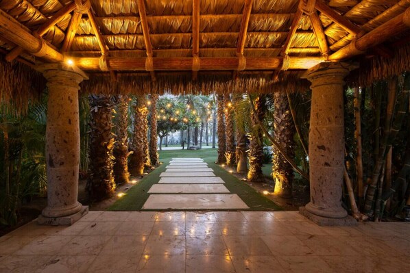 Property grounds - Meditation Haven: 1BR Home - Choya (San José del Cabo)